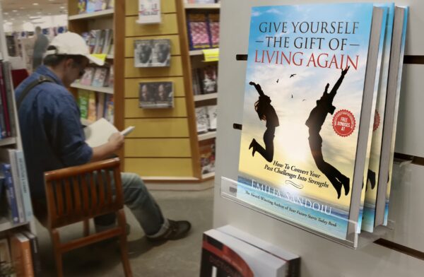 Give yourself the gift of living again book by Emilia Sandoiu